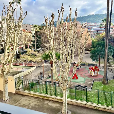 Brand New Flat With Terrace And Parc View شقة