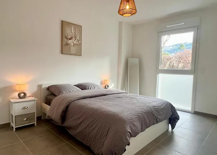 Brand New Flat With Terrace And Parc View Appartamento *