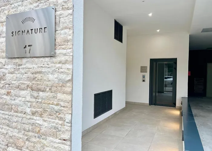 Brand New Flat With Terrace And Parc View نيس