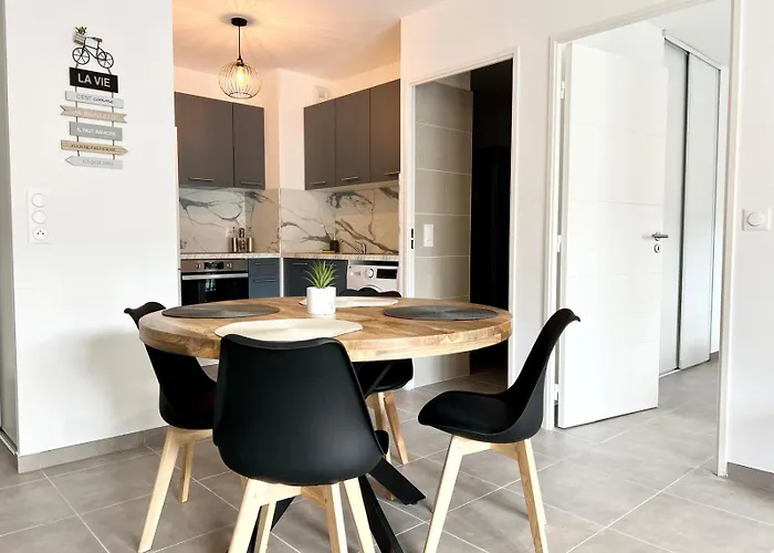 Brand New Flat With Terrace And Parc View